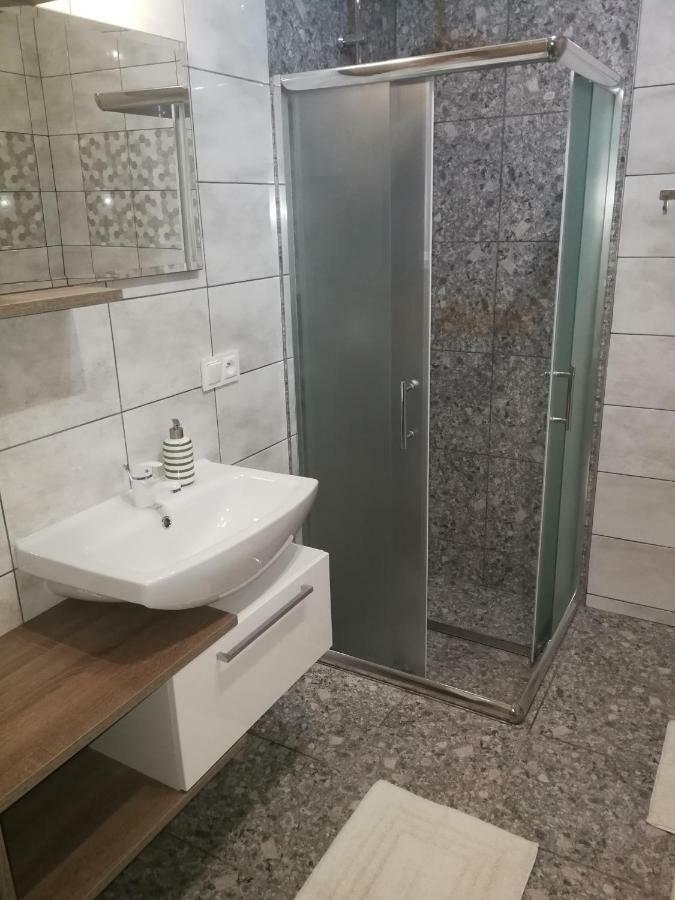 Pokoj Goscinny Royal Świeradów-Zdrój Екстериор снимка